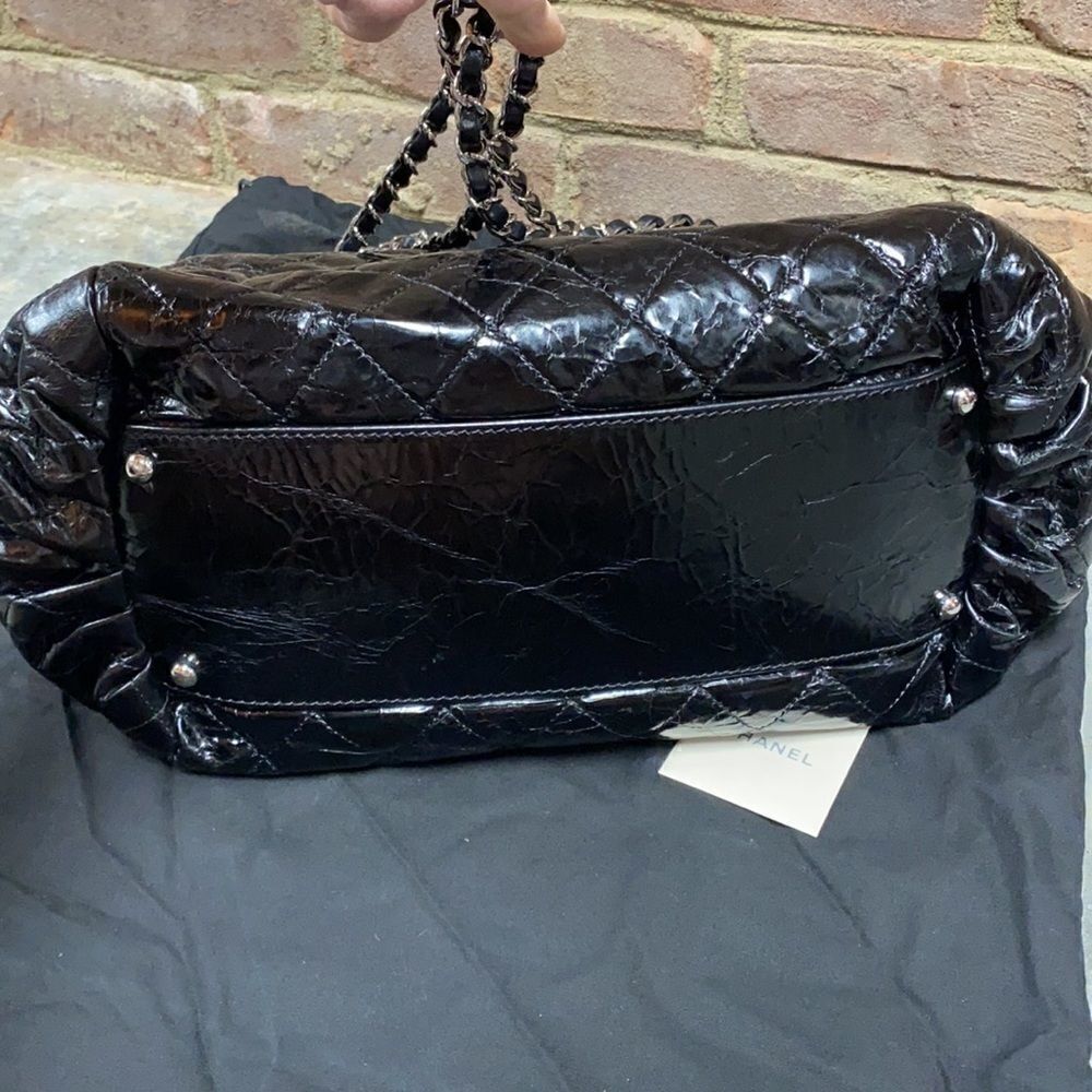 Chanel Authentic Portobello Black Quilted Calfskin Tote Bag - Picture 5 of 14